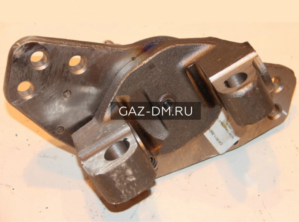 кулак поворотный левый