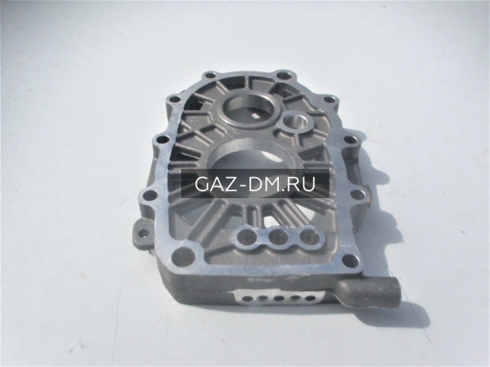 пластина с гнездом подшипника